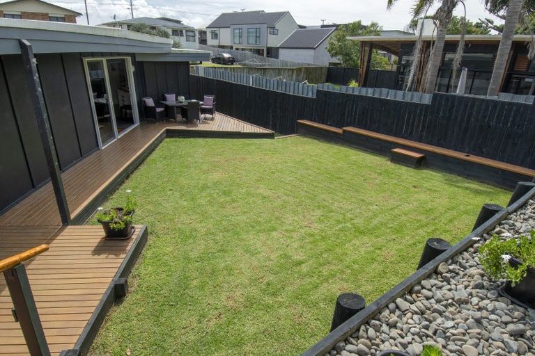 Photo of property in 1223 Papamoa Beach Road, Papamoa Beach, Papamoa, 3118