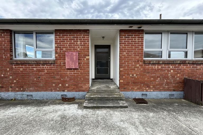 Photo of property in 28 Fenchurch Street, Redwood, Christchurch, 8051