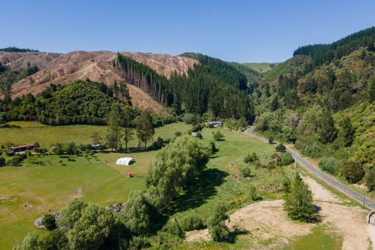 Photo of property in 538 Riwaka-sandy Bay Road, Kaiteriteri, Motueka, 7197