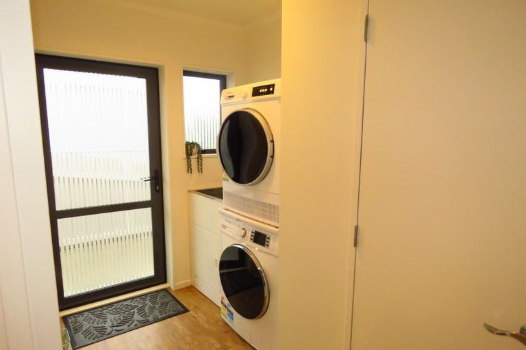 Photo of property in 33 Queen Street, Westport, 7825