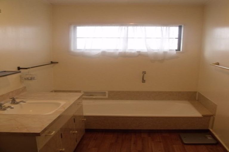 Photo of property in 1/37 Middle Road, Havelock North, 4130