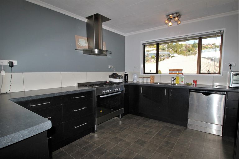 Photo of property in 7 Aronui Road, Bridge Hill, Alexandra, 9320