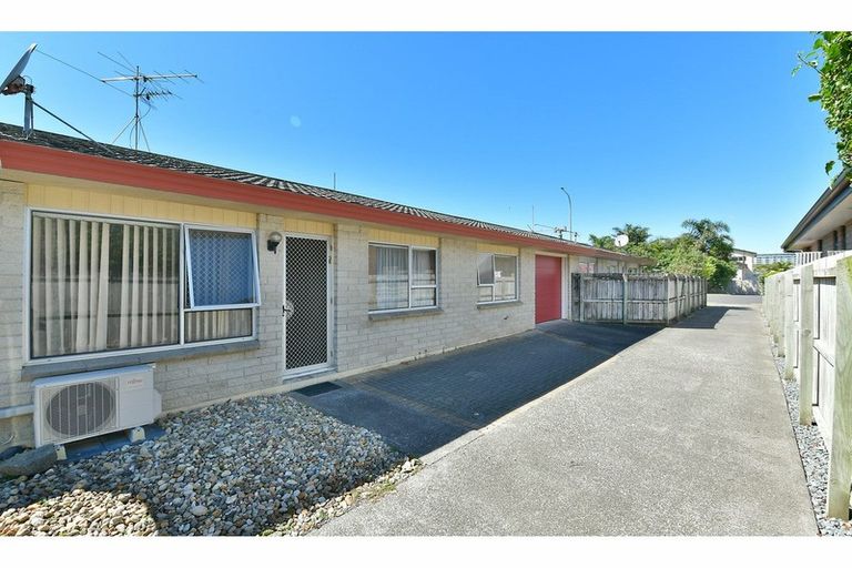 Photo of property in 3b West Hoe Road, Orewa, 0931