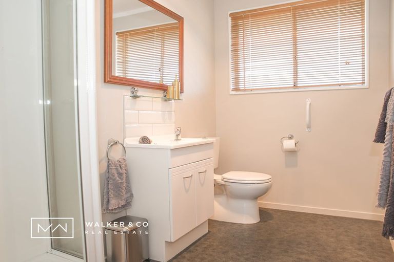 Photo of property in 5 Flavia Grove, Clouston Park, Upper Hutt, 5018