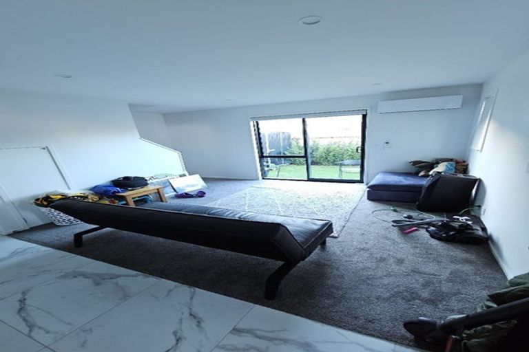 Photo of property in 1/10 Avery Grove, Boulcott, Lower Hutt, 5011