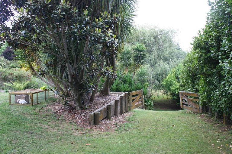 Photo of property in 330 Harrisville Road, Buckland, Pukekohe, 2677