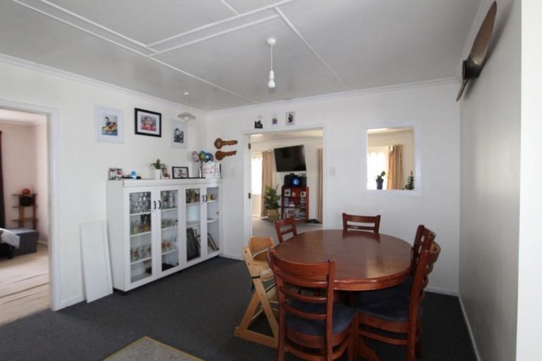 Photo of property in 59 Mangahao Road, Pahiatua, 4910