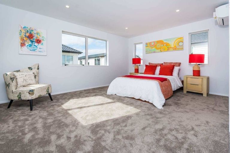 Photo of property in 8 Camp X Place, Whenuapai, Auckland, 0618