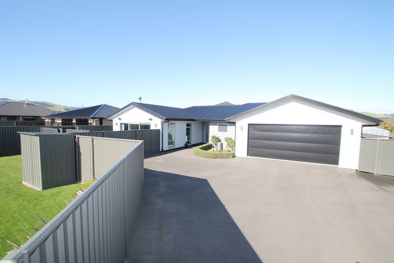 Photo of property in 45 Silver Springs Boulevard, Mosgiel, 9024