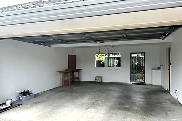 Photo of property in 3/8 Solana Court, Botany Downs, Auckland, 2010