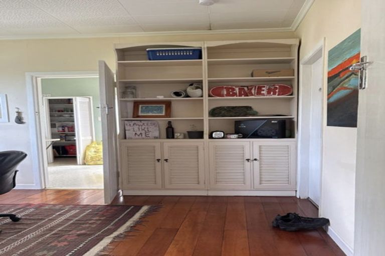 Photo of property in 106 Grafton Road, Roseneath, Wellington, 6011