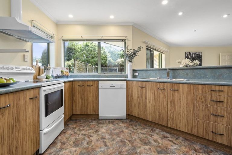 Photo of property in 10 John Webb Drive, Glenview, Hamilton, 3206