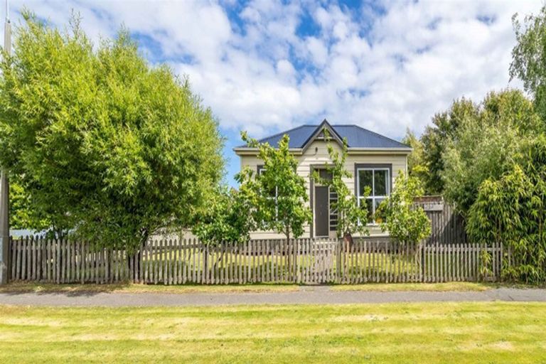 Photo of property in 33 Roy Street, Strathern, Invercargill, 9812