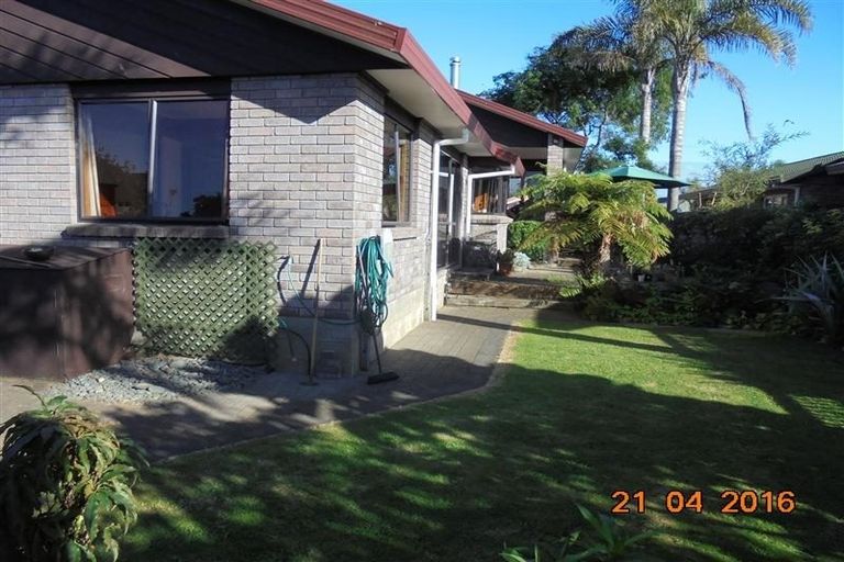 Photo of property in 24 Cooper Street, Pukekohe, 2120