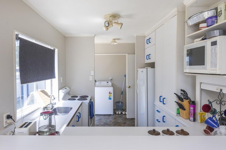 Photo of property in 8 Mercury Street, Milson, Palmerston North, 4414