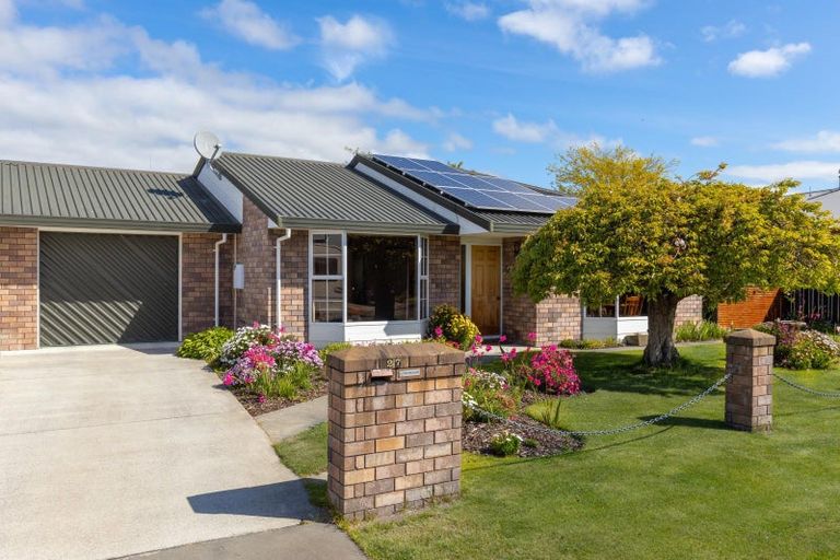 Photo of property in 27 Karina Crescent, Redwoodtown, Blenheim, 7201