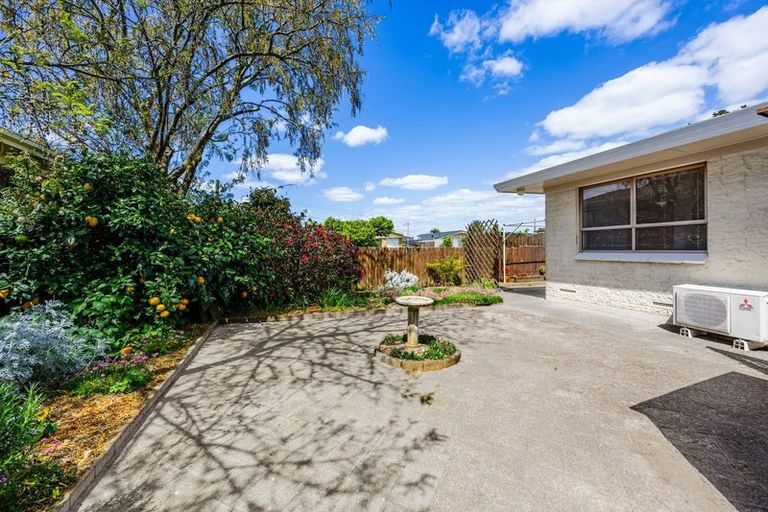 Photo of property in 21 Brynbela Court, Papakura, 2110