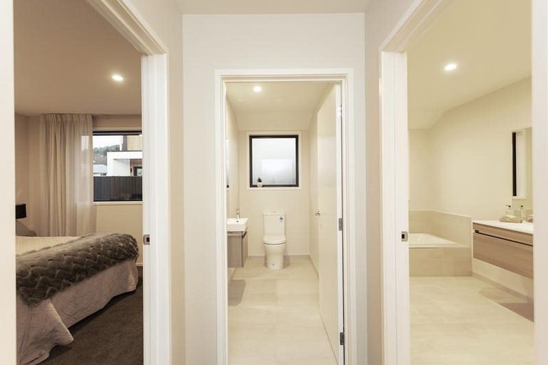 Photo of property in 8 Cuddie Close, East Taieri, Mosgiel, 9024