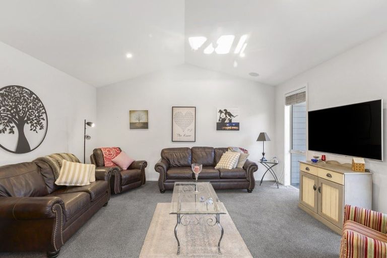 Photo of property in 2 Hortons Way, Cromwell, 9310