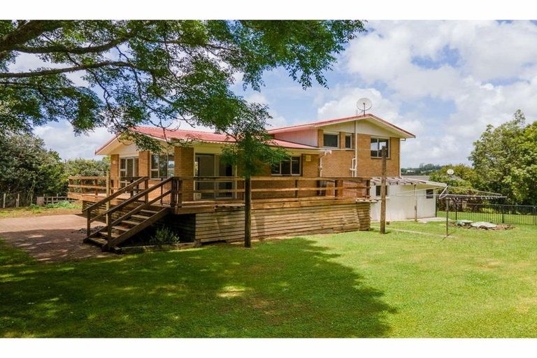 Photo of property in 55 Riverview Road, Kerikeri, 0230