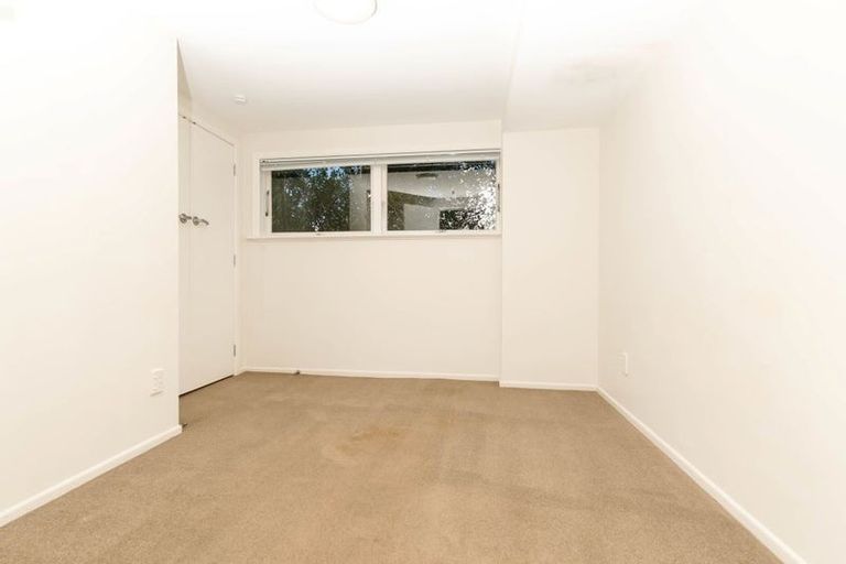 Photo of property in 6 Swanson Road, Henderson, Auckland, 0610