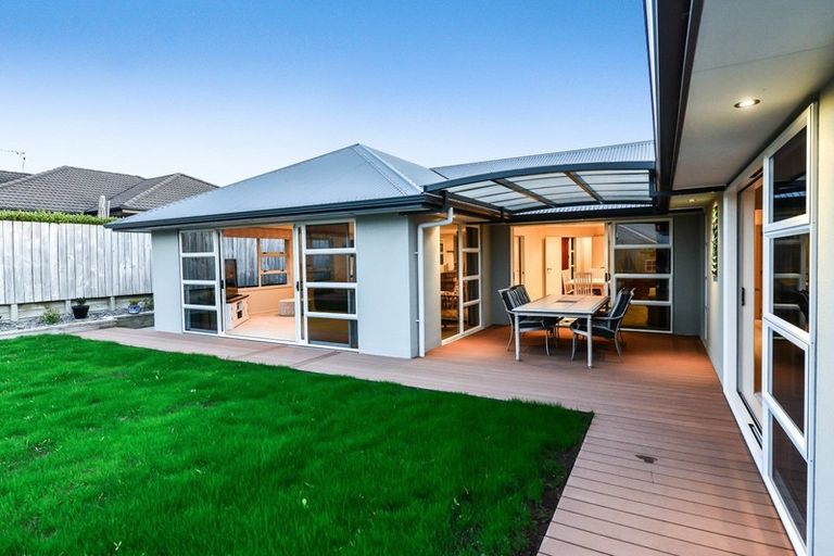 Photo of property in 17 Compton Grove, Huntington, Hamilton, 3210