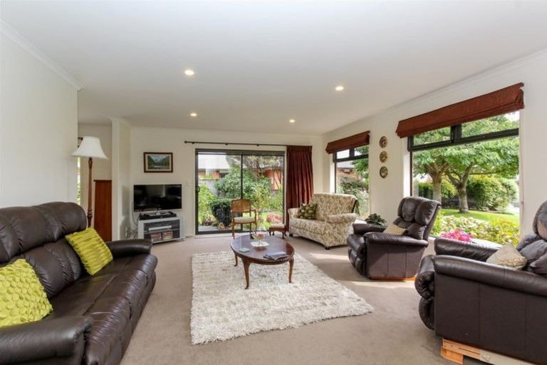 Photo of property in 12 Manuka Place, Whalers Gate, New Plymouth, 4310