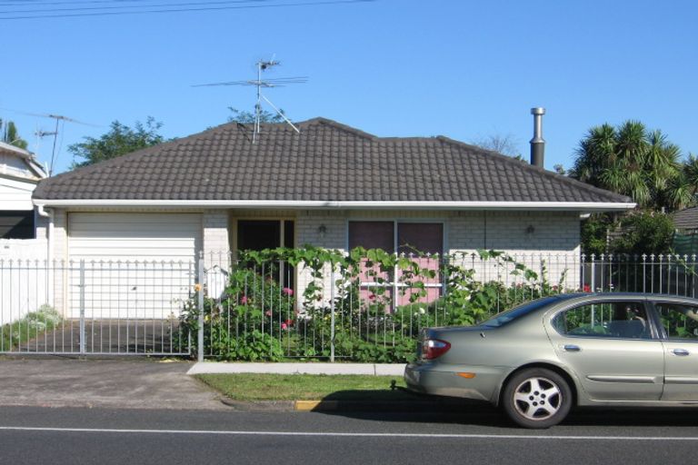 Photo of property in 4/77 Wallace Road, Papatoetoe, Auckland, 2025