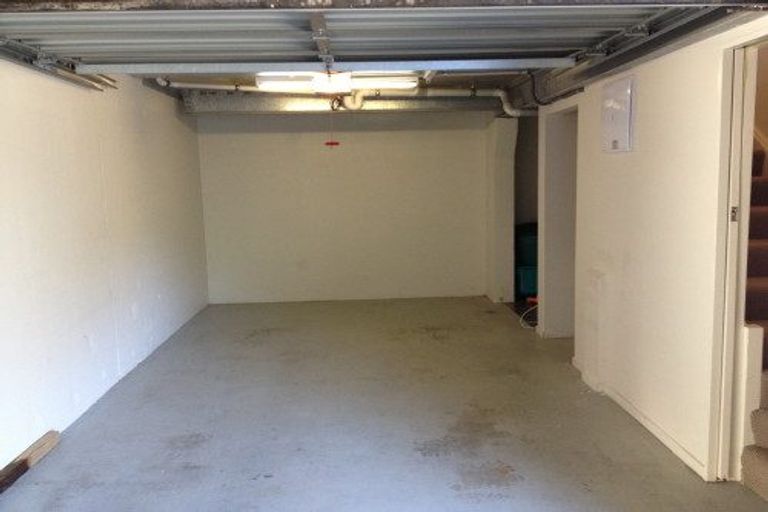 Photo of property in 11/114 Mitchell Street, Brooklyn, Wellington, 6021