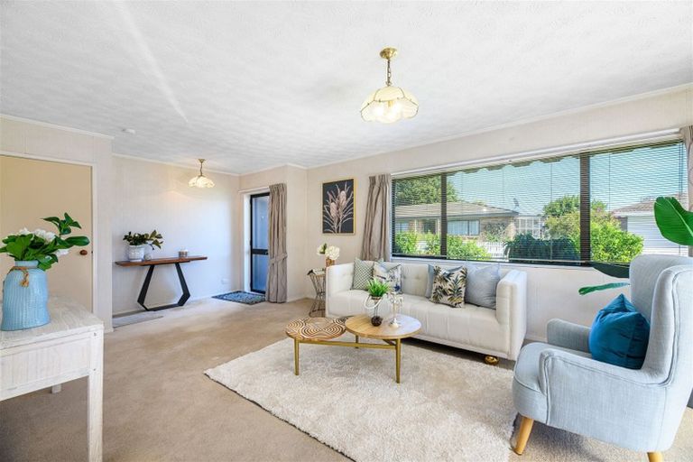Photo of property in 4/39 Swanson Road, Henderson, Auckland, 0610
