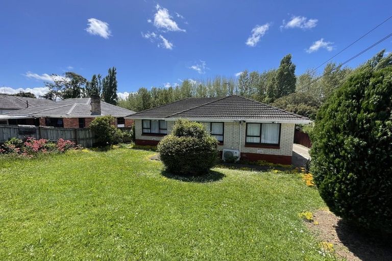 Photo of property in 71 Blake Road, Mangere East, Auckland, 2024