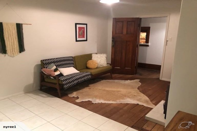 Photo of property in 108 Freyberg Street, Lyall Bay, Wellington, 6022