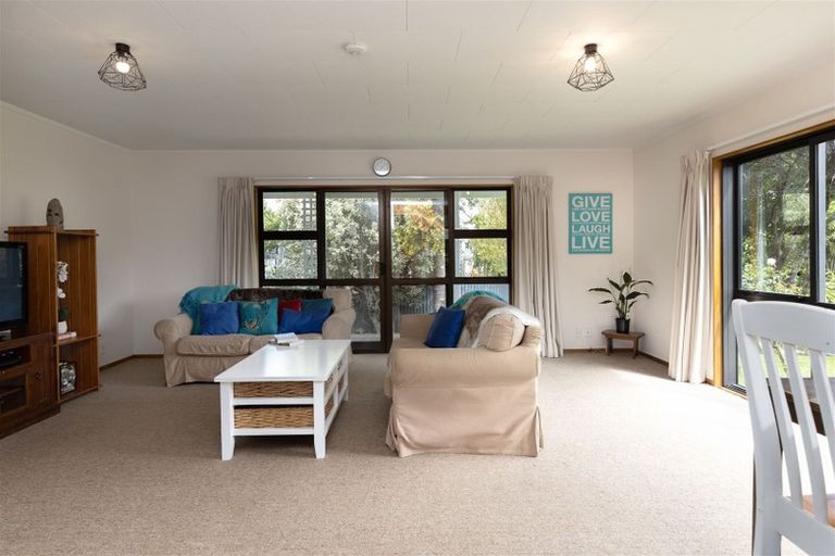 Photo of property in 46 Gouland Road, Spring Creek, 7202