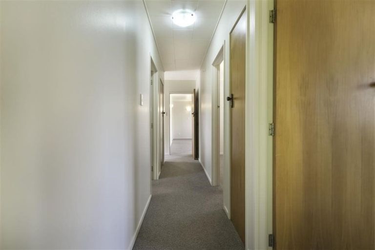 Photo of property in 3/17 Ngarimu Crescent, Taradale, Napier, 4112