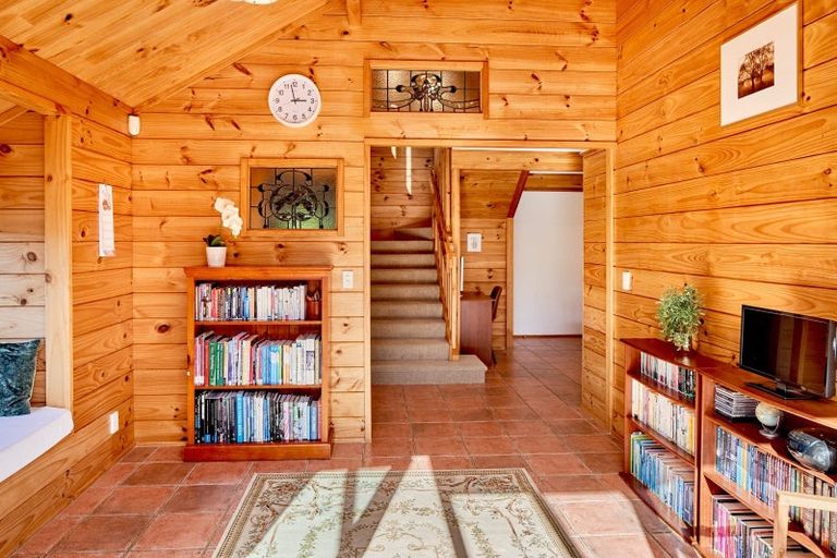 Photo of property in 19 The Masthead, Whitby, Porirua, 5024