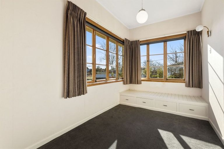 Photo of property in 12 Darley Street, Maeroa, Hamilton, 3200