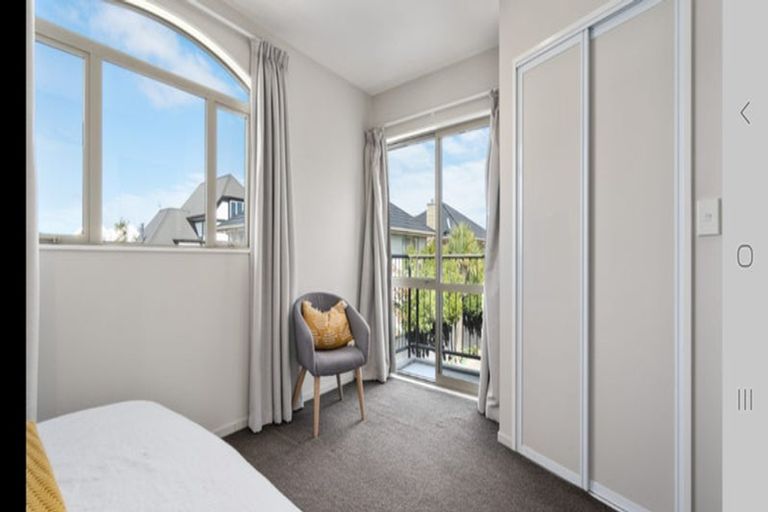 Photo of property in 18c Mona Vale Avenue, Riccarton, Christchurch, 8011