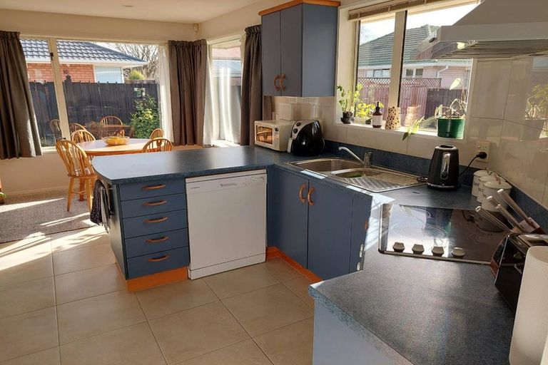 Photo of property in 1/23 Bevington Street, Avonhead, Christchurch, 8042