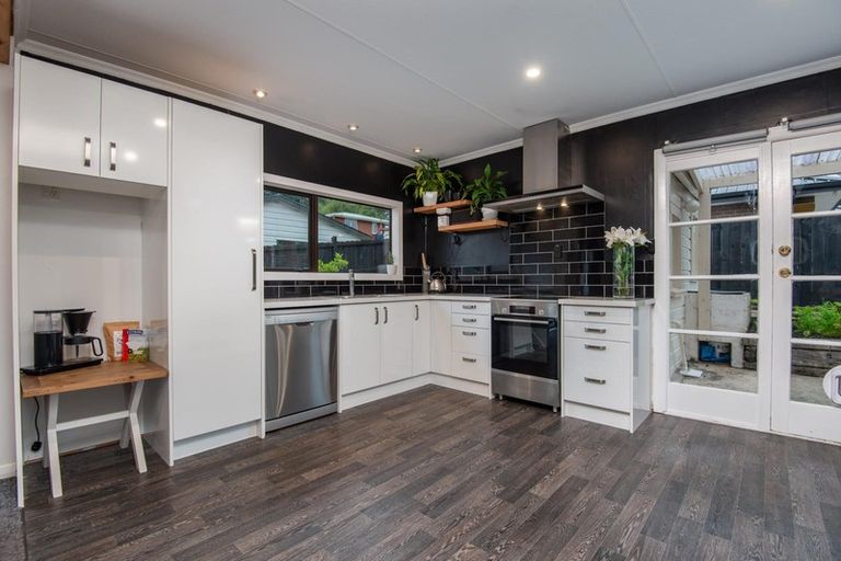 Photo of property in 30 Saint Albans Street, Bradford, Dunedin, 9011