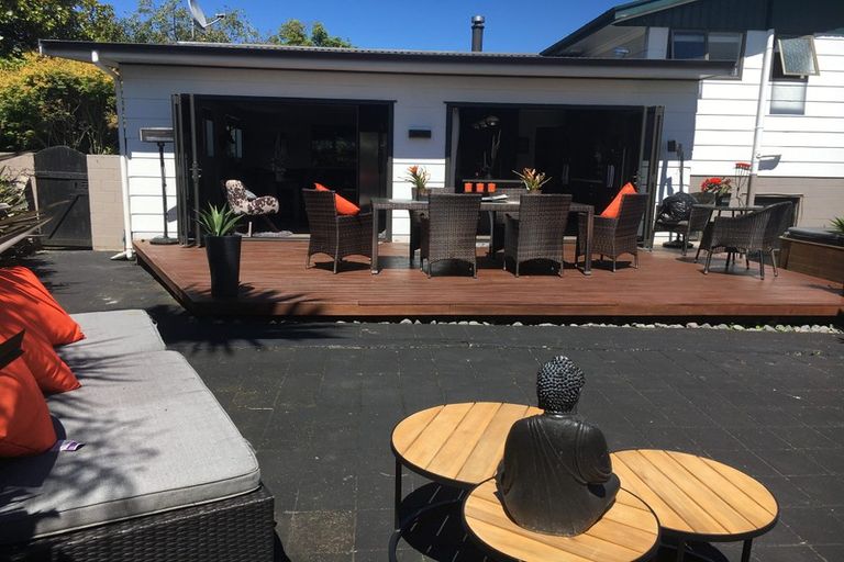 Photo of property in 6 Marshall Avenue, Richmond Heights, Taupo, 3330