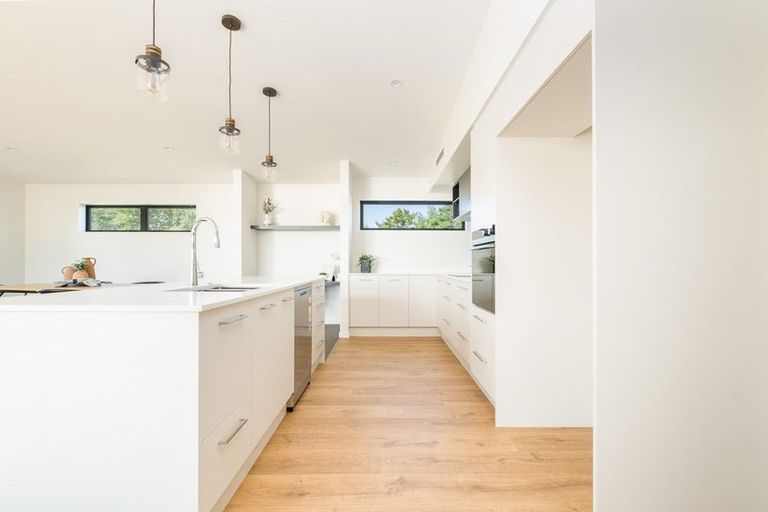 Photo of property in 11 Baker Estate Lane, Halswell, Christchurch, 8025