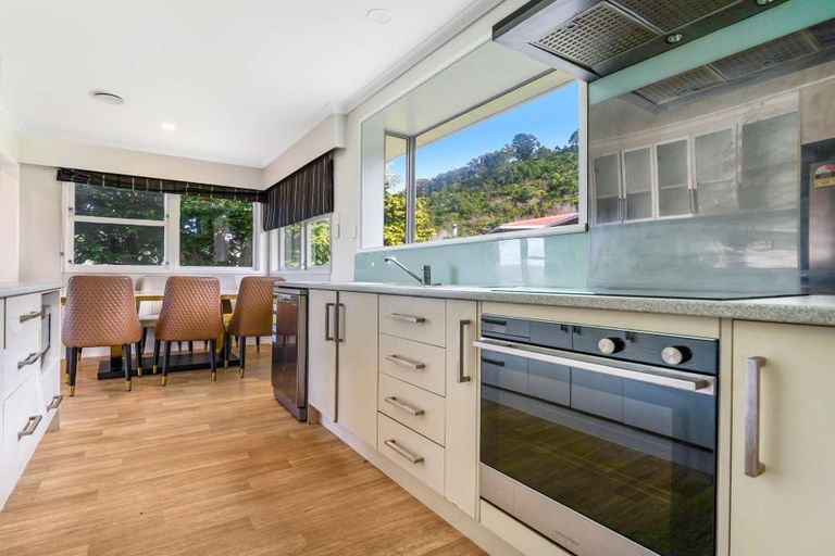 Photo of property in 9 Teal Place, Selwyn Heights, Rotorua, 3015