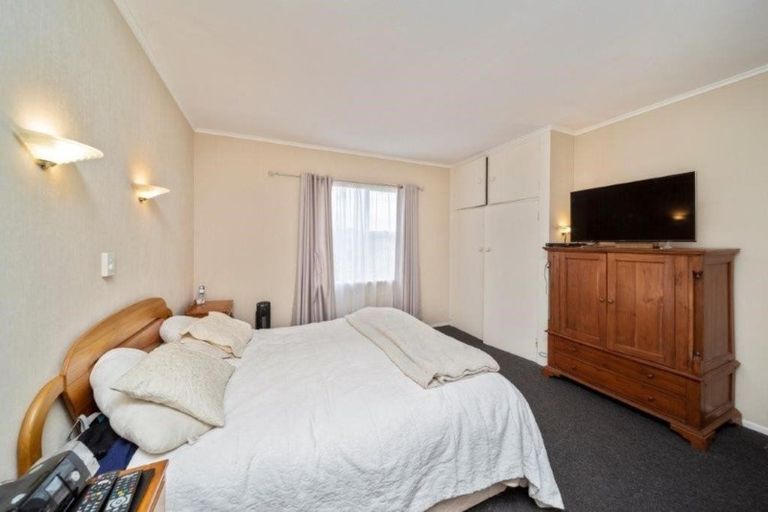 Photo of property in 13 Collins Street, Hawera, 4610