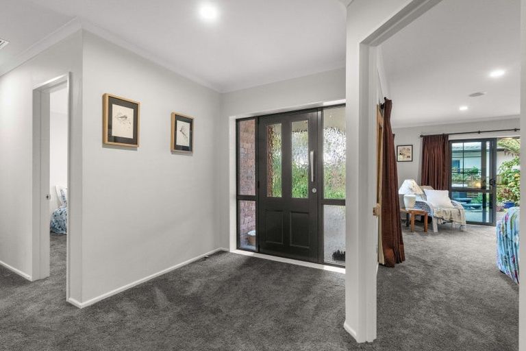 Photo of property in 6 Nimmo Avenue, Waikanae, 5036