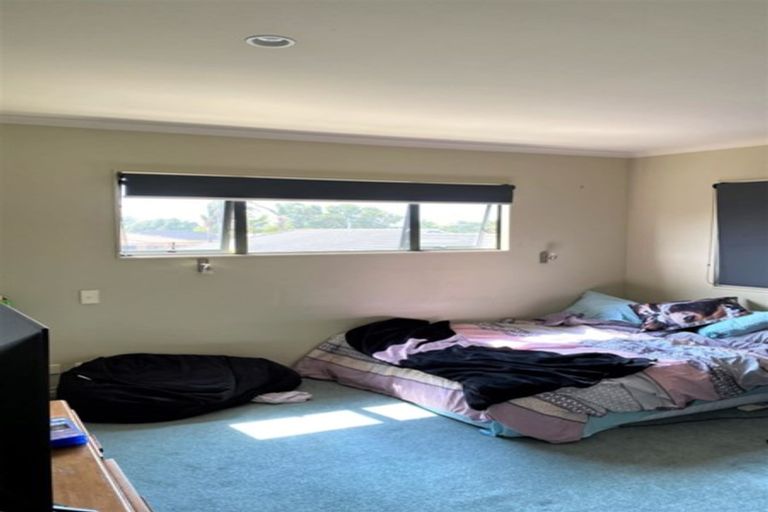 Photo of property in 52 Matarangi Road, East Tamaki, Auckland, 2013