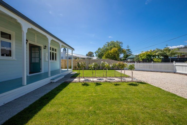 Photo of property in 102a Parkers Road, Tahunanui, Nelson, 7011