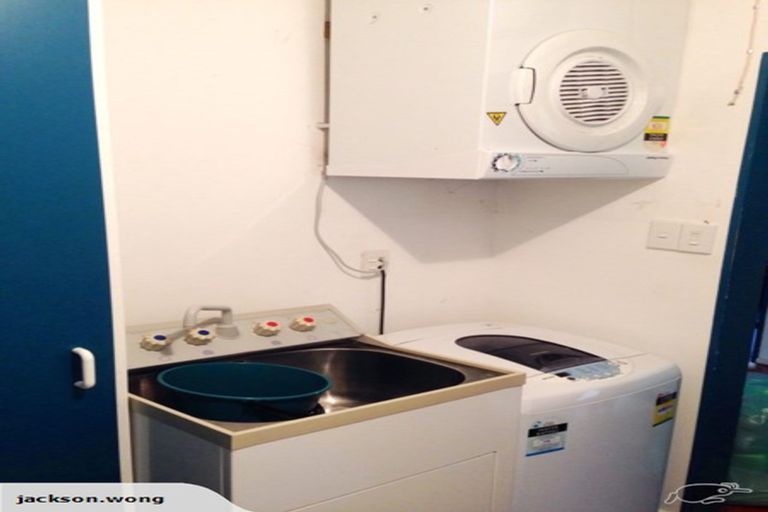 Photo of property in 164a Raroa Road, Aro Valley, Wellington, 6012