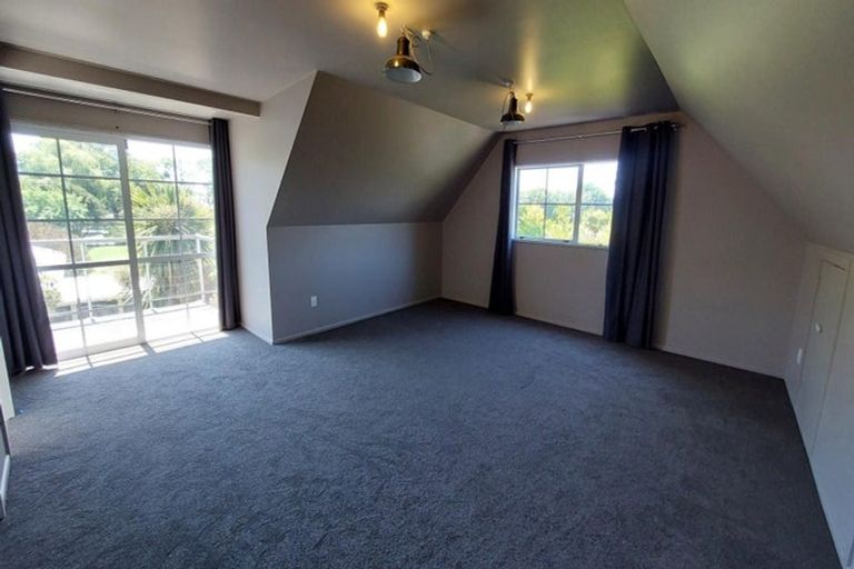 Photo of property in 10 Bishopsworth Street, Hillsborough, Christchurch, 8022