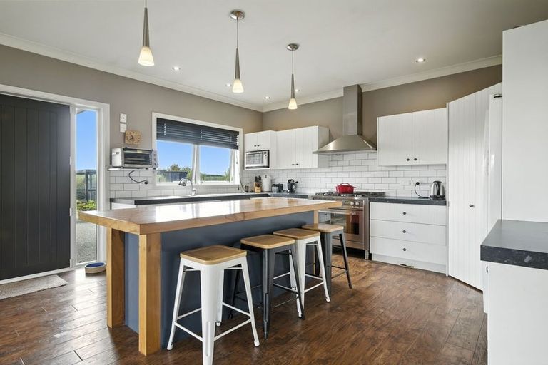 Photo of property in 215 Flag Swamp Road, Waikouaiti, 9472