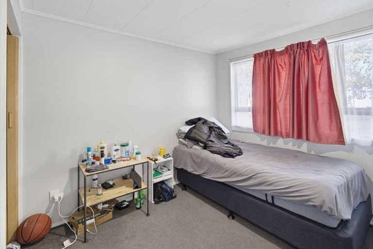 Photo of property in 2/1101 Cunningham Crescent, Mayfair, Hastings, 4122